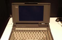 Первый портативный компьютер - блог веб-программиста Сколько весил первый коммерческий ноутбук